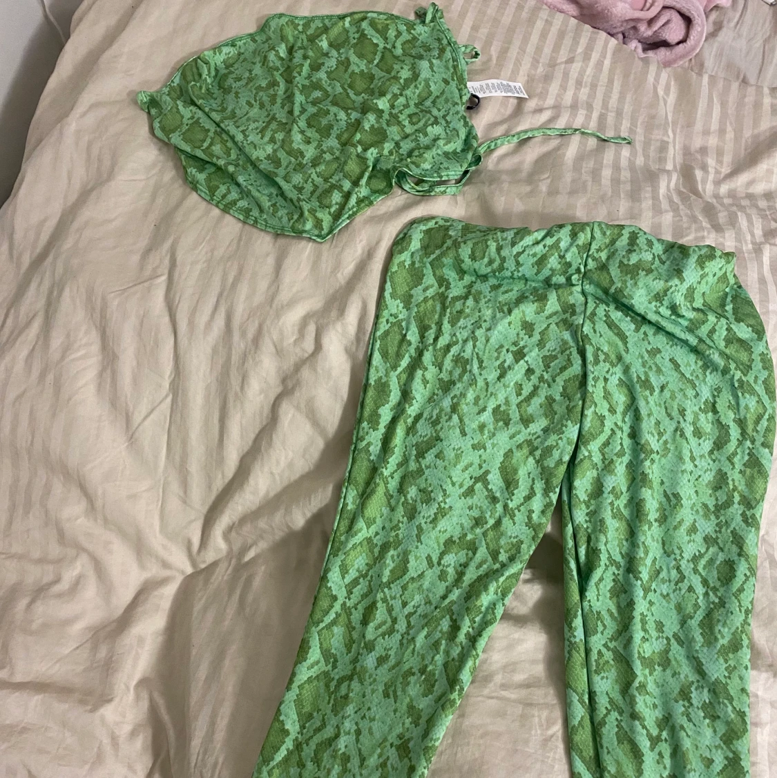 Topp & byxa strl 36 - 91