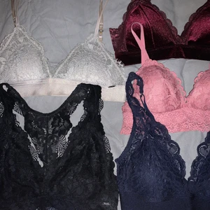 Bralette - 5 olika bralette får Lindex, alla i st s (75 b/c), 50 kr styck, vid köp av flera blir det billigare