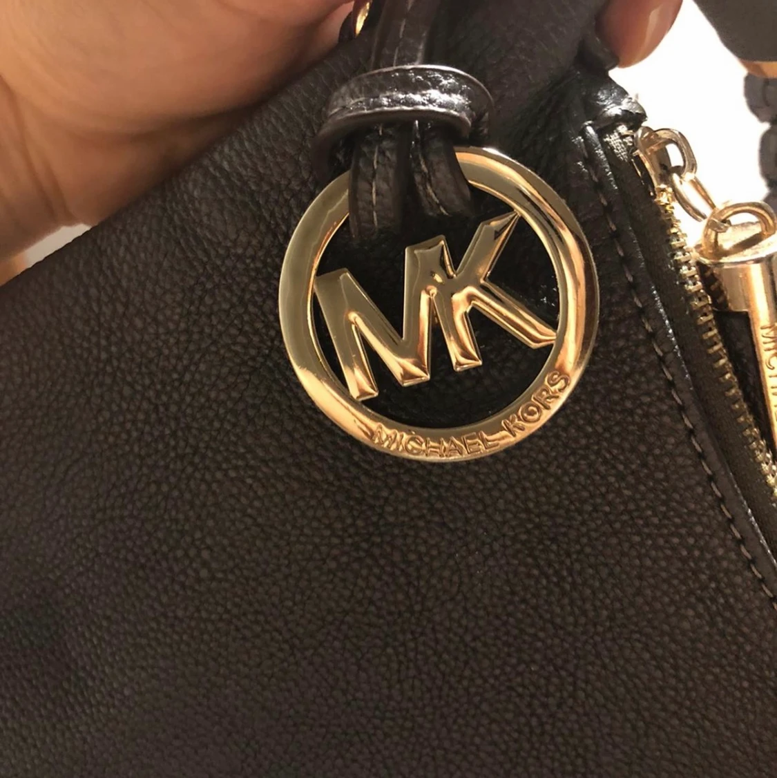 Michael Kors grey silver bag - 90