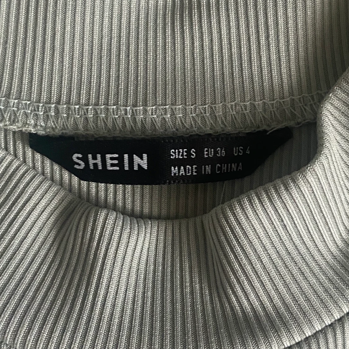 Sage grön topp - 90