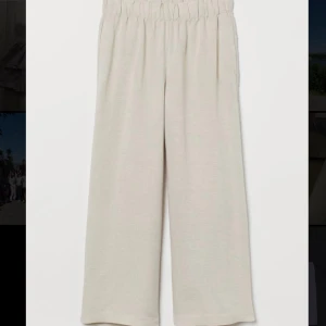 Linnebyxor  - Fina linnebyxor från HM stl XS, passar nog S då de är stretchiga. Är något breda för mig tyvärr. Egentligen croppade (innerben ca 68cm) men man kan nog dra ned dem lite om man vill då de är högmidjade