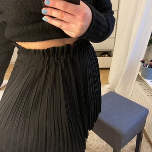 Ribbad kjol från från nakd  - Knappt använd så inga märken eller sånt! 