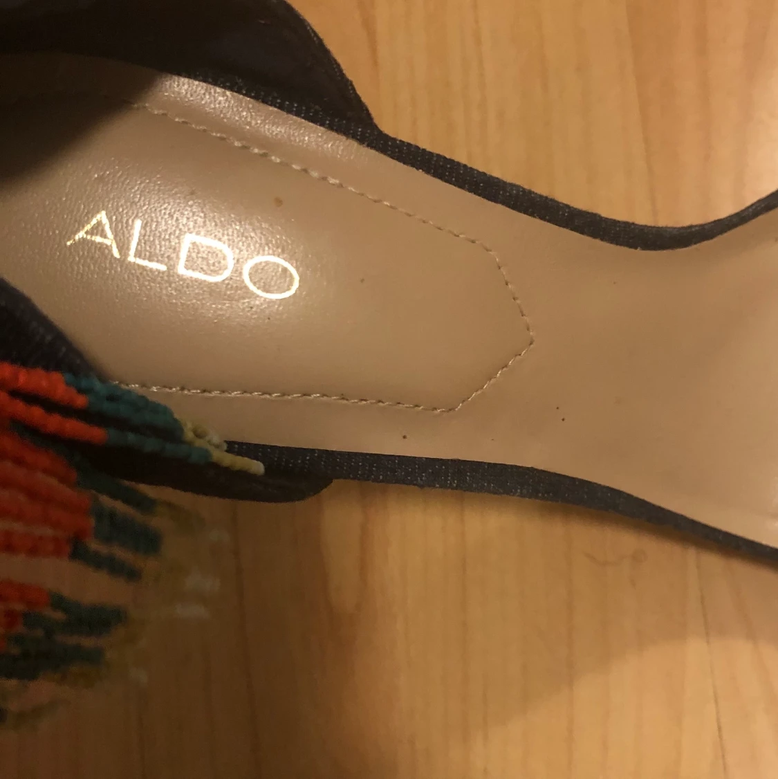 Aldo klackade sandaler storlek 38 - 91