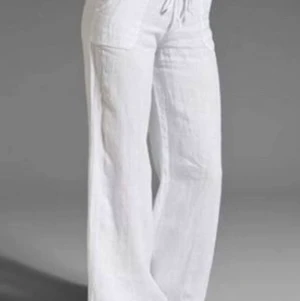 linnebyxor - ett par superfina, helt nya, oanvända linnebyxor från floryday. Budgivning om det är fler som vill köpa💖 köparen står för frakt