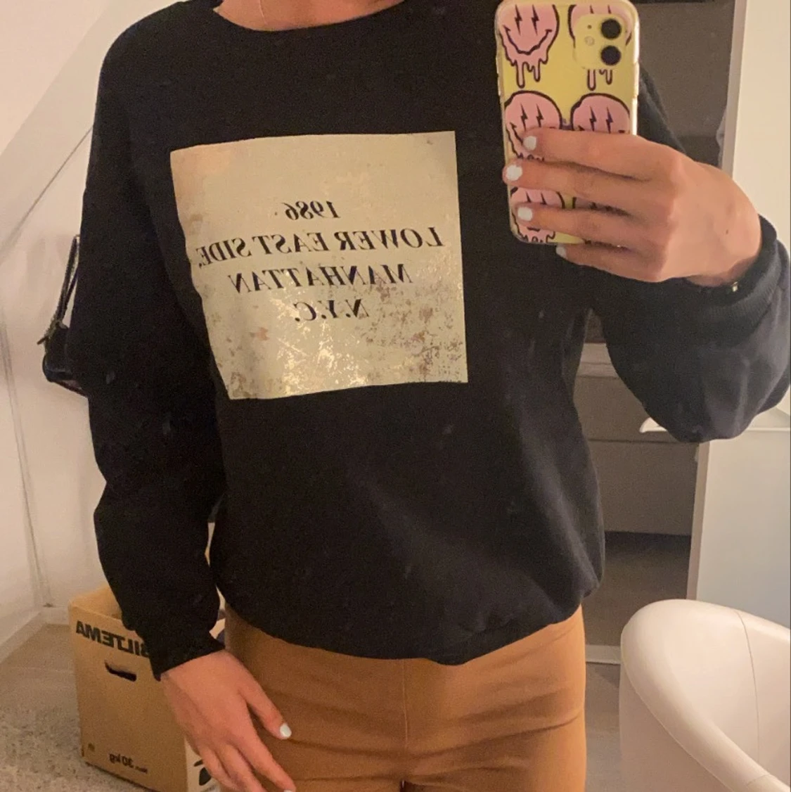 svart sweatshirt  - 90