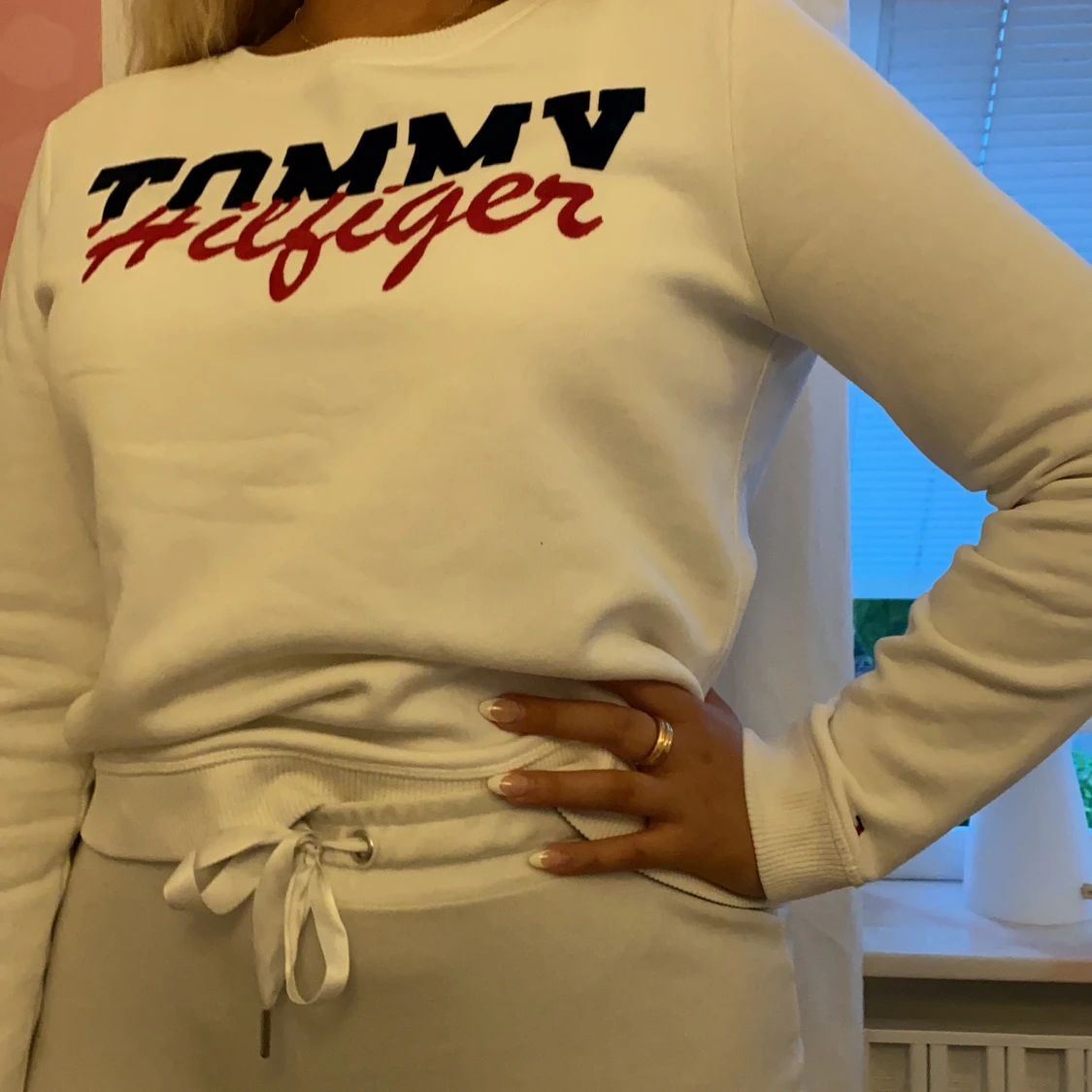 Tommy Hilfiger tröja  - 90