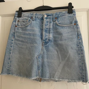 Kjol - En super fin jeans kjol som passar till allt 