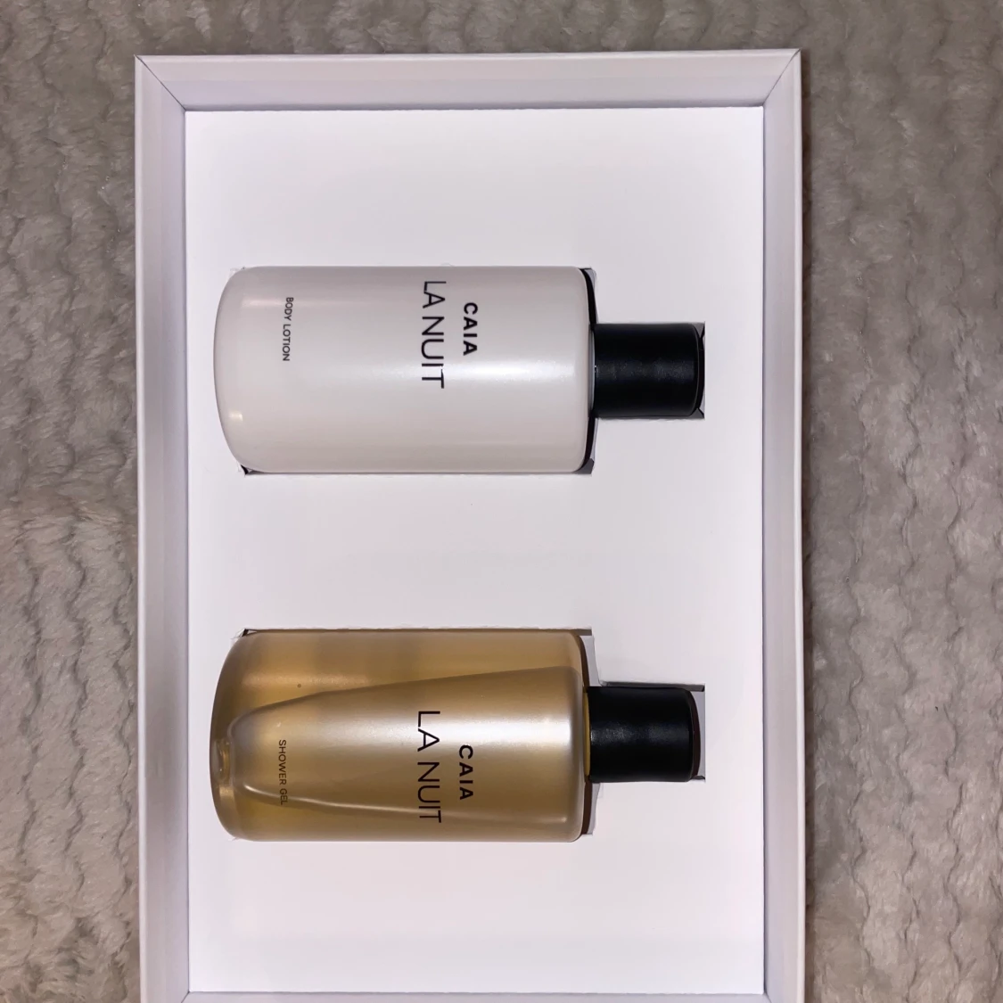 Dush ser från caia - 91