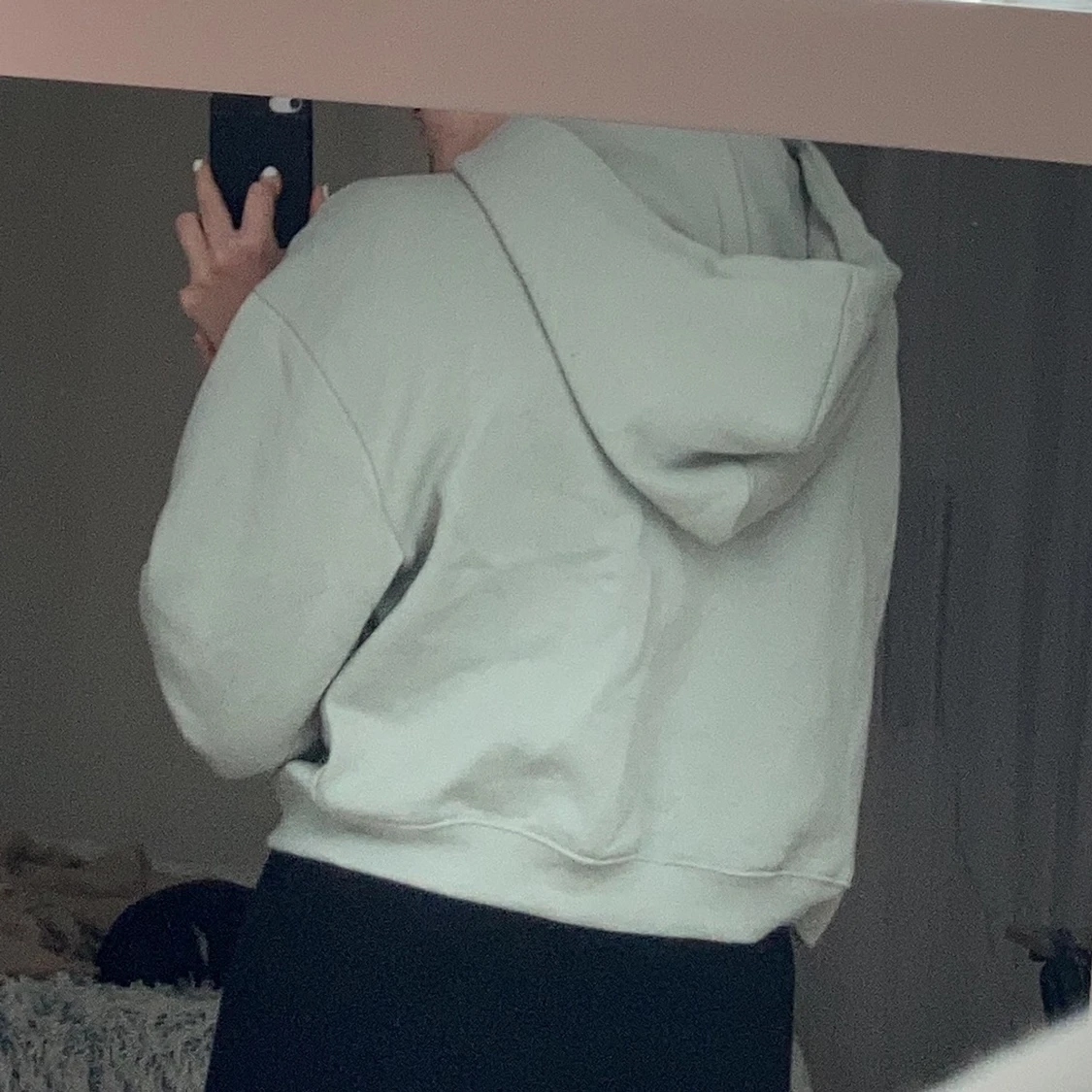 Ljusgrön hoodie  - 90