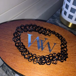 Choker - Svart choker, 25kr