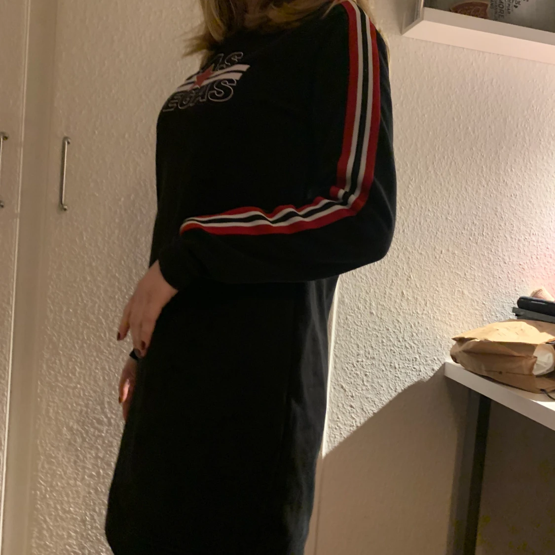 En härlig lite tjockare klänning.