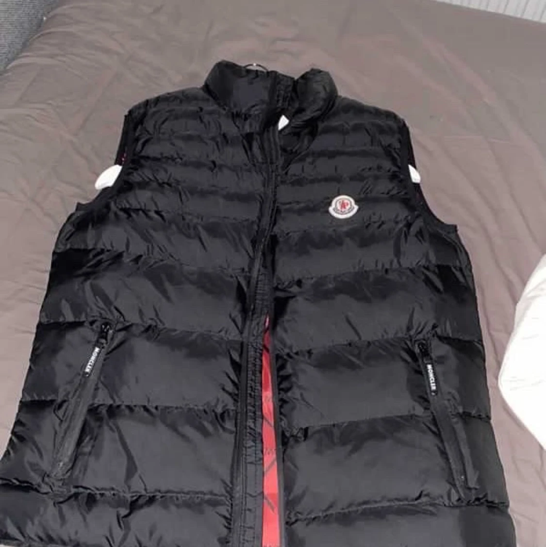  Moncler  Väst