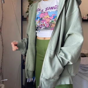 Brandy Melville zip up hoddie ☘️ - HELT NY ZIP UP HODDIE❗️ Mint grön, super skön och trendig kofta !❤️