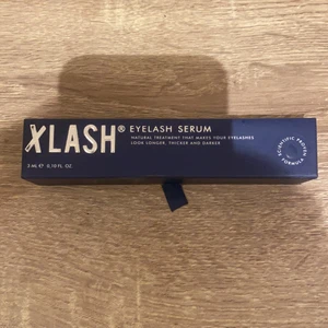 X lash  - Helt nytt har har öppnat de men inget mer än så, buda på 100kr 