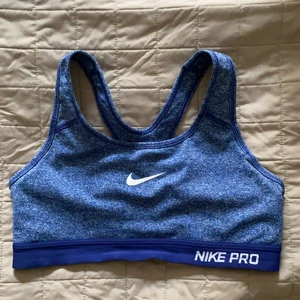SportBH Nike pro - Använd men bra skick. 