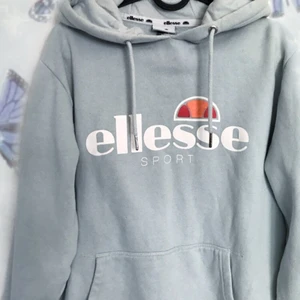Ellesse hoodie - Ljusblå/babyblå hoodie från ellesse. Passar xs-m. FRAKT INGÅR!