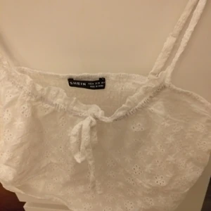 Topp - Använd en gg. Perfekt till sommaren.