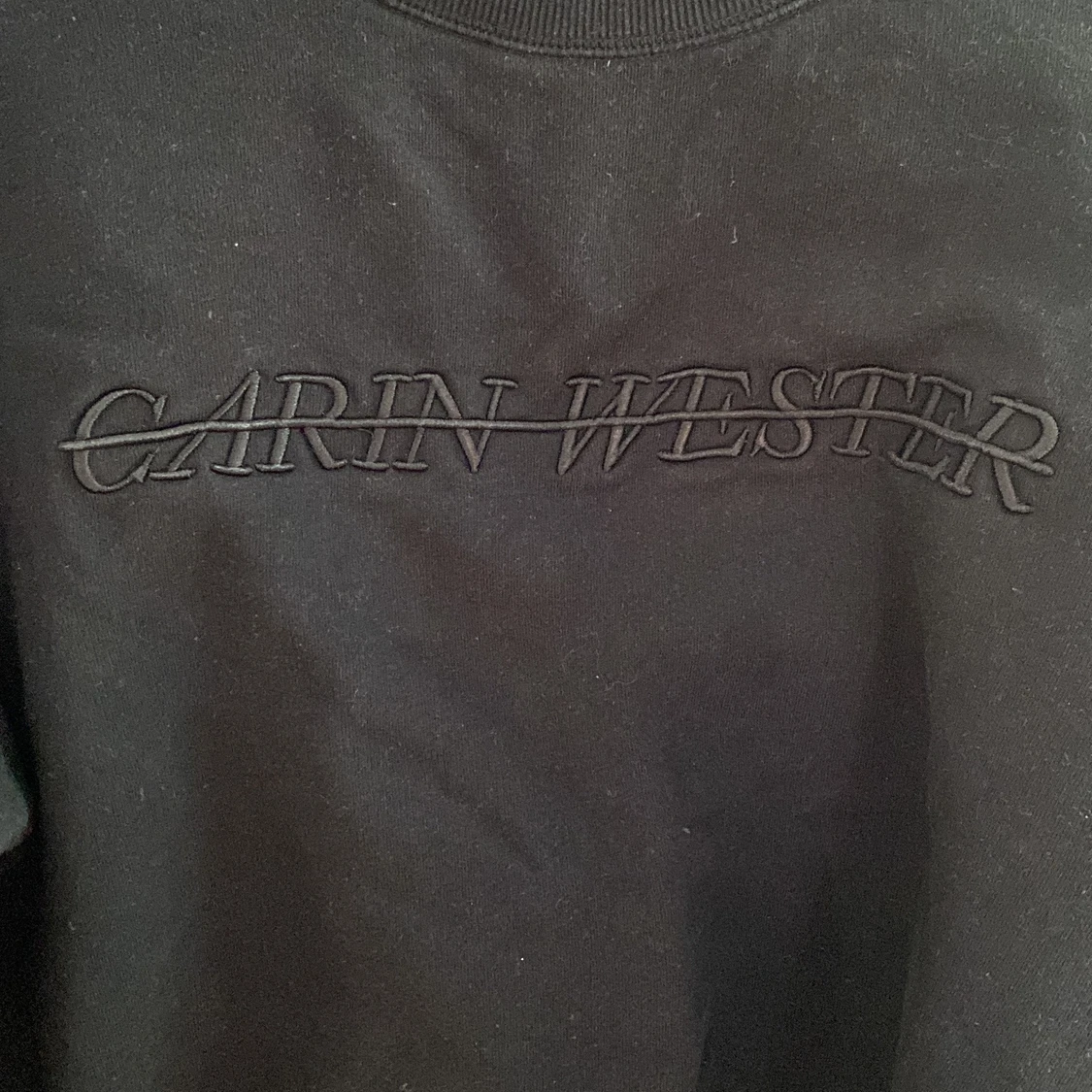 Svart sweatshirt  - 90