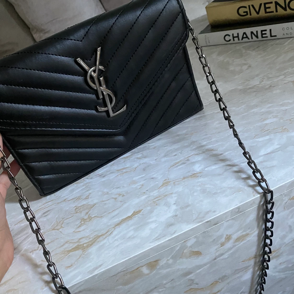Ysl väska  - 90