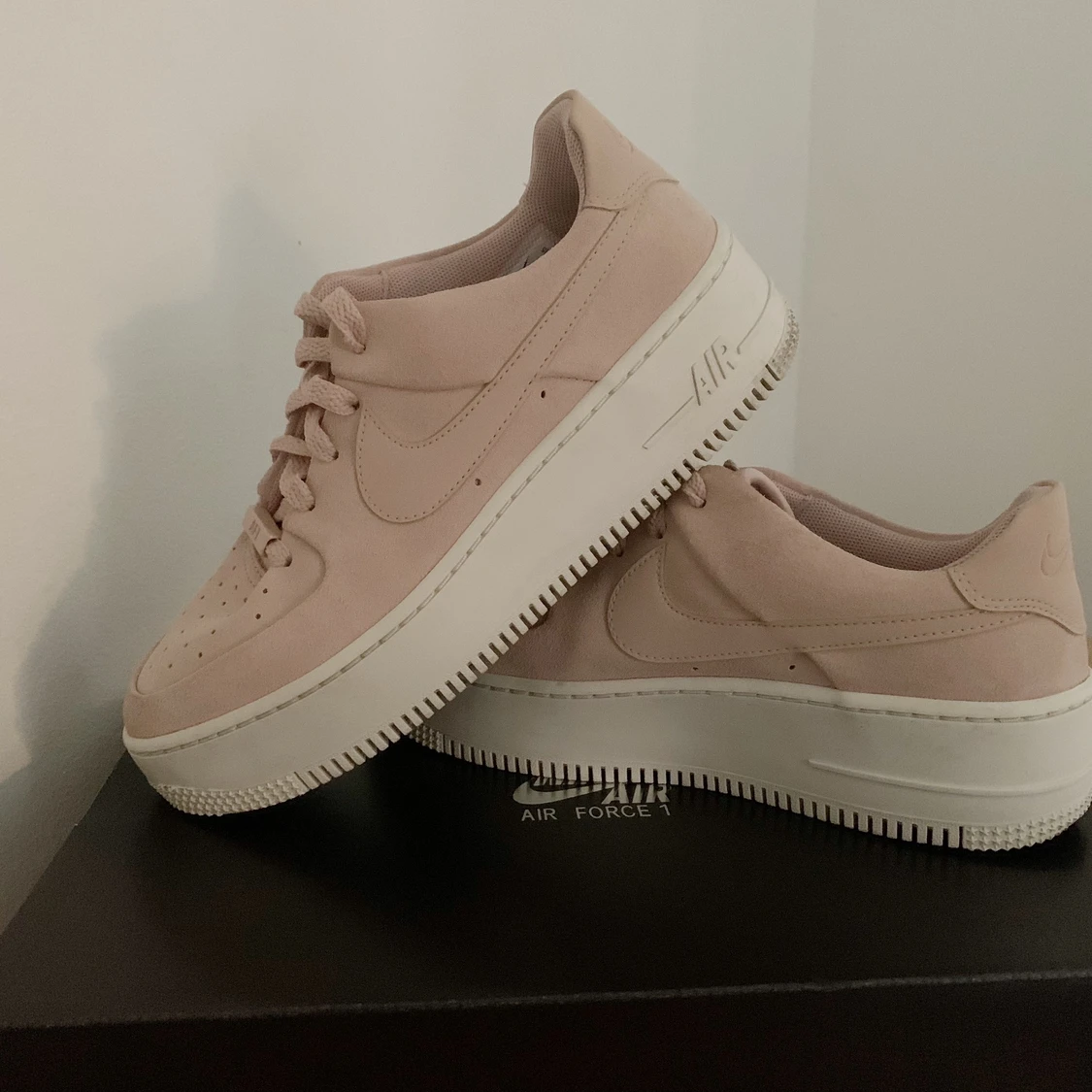 Nike Air Force 1 Sage Low (pink) - 90