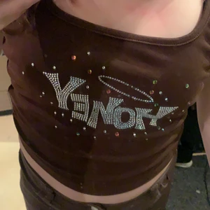 Linne  - Detta linne från shein i storlek xs har används 2 gånger. kostar bara 10 kr +frakt   