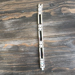 Armband - Silverarmband med svarta detaljer