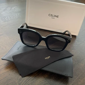 Celine solglasögon  - Använt dom Max 5. Kvitto finns. Nypris: 2600kr