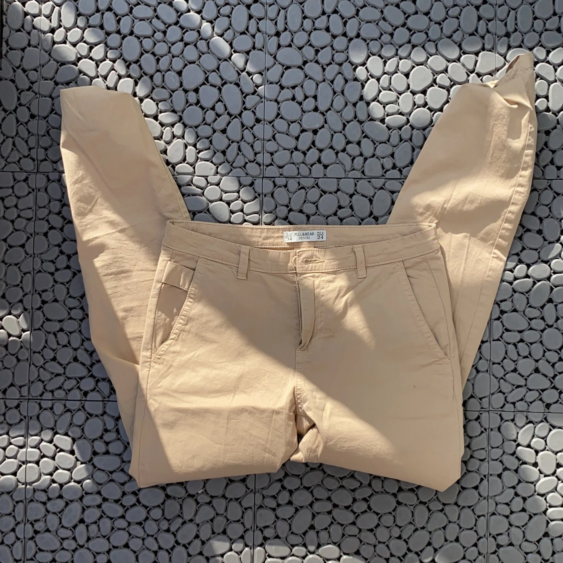 Beige kostymbyxor  - 90