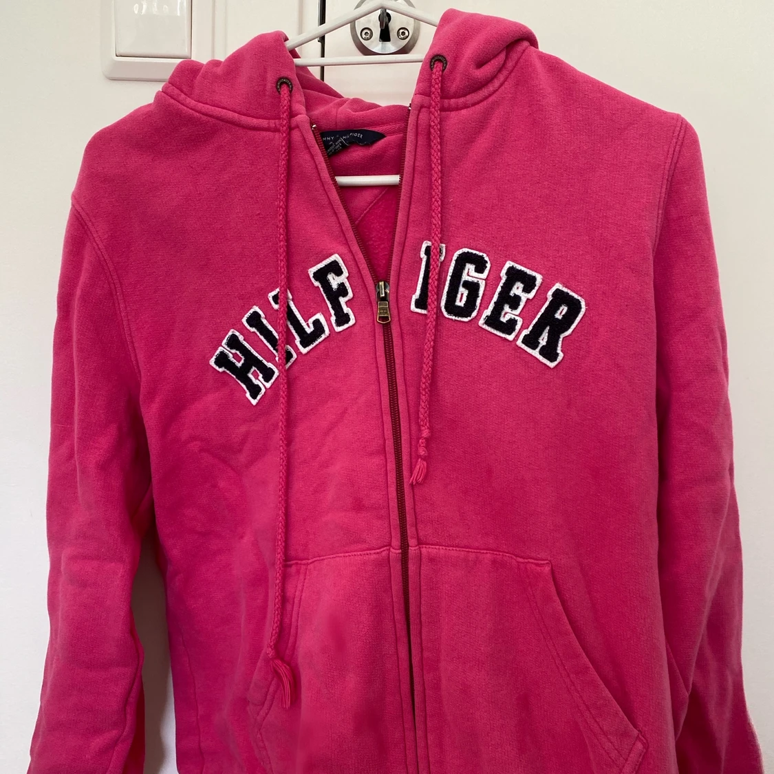 Tommy hilfiger  - 90