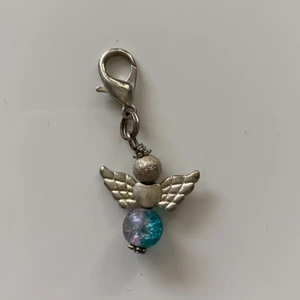 lyckoängel - fin lyckoängel, att exempelvis sätta på ridjackan eller i nyckelknippan 