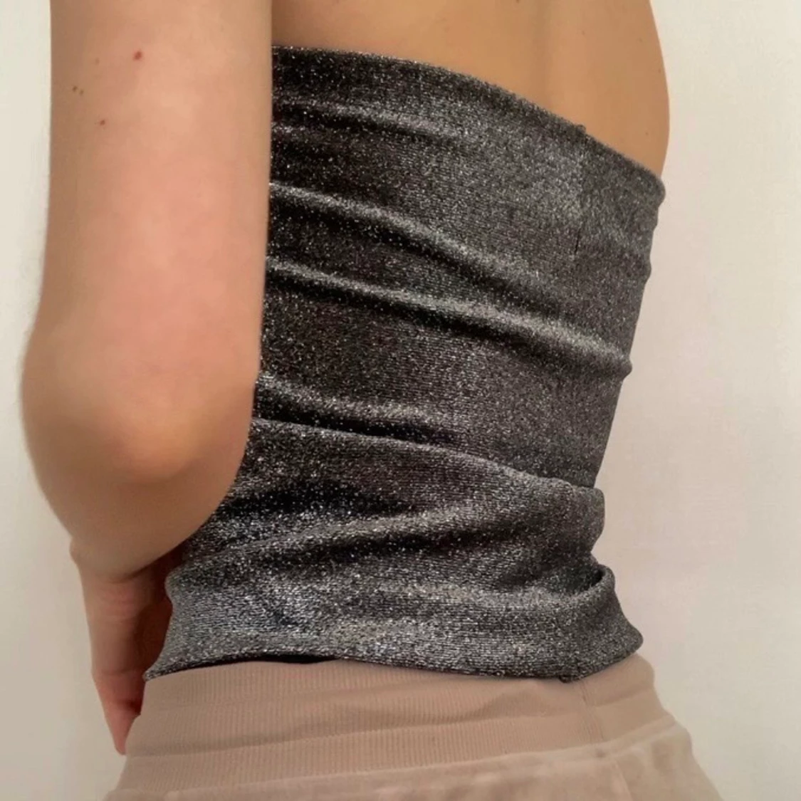 svart glittrig bandeau topp - 90