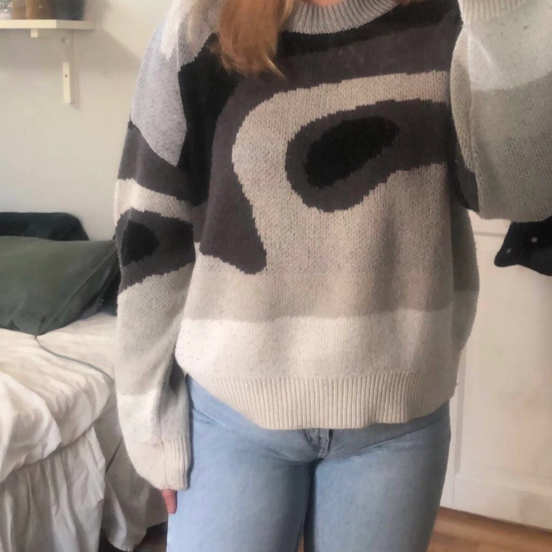 Stickad mönstrad tröja  - 90