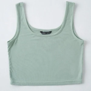 Linne - Säljer min mintgröna linne i väldigt bra skick. Näst intill oanvänd.