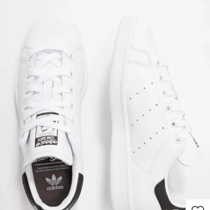 Adidas skor - 🤎🤎🤎🤎nypris ca 1100kr