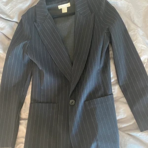 HM kavaj - Jättefin hm kavaj i stl S