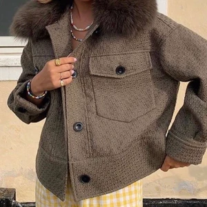 Meotine jacka  - Säljer nu min oliv gröna meotine jacka! 