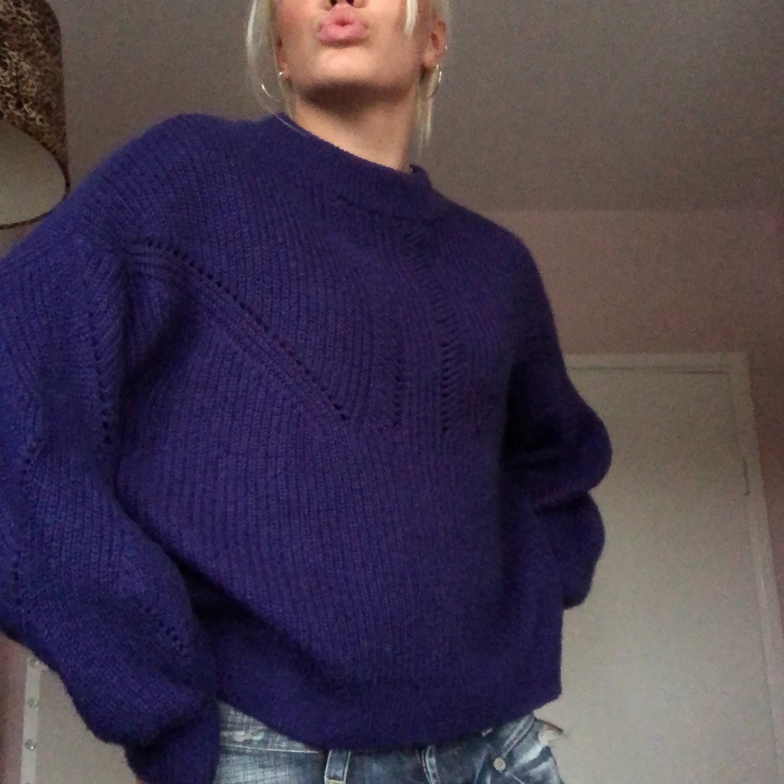 Stickad lila tröja 🧞