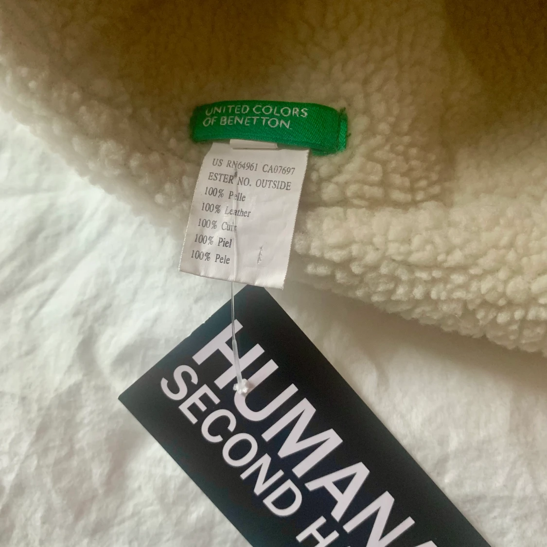 Ljusblå Fårskinnsmössa  - 91