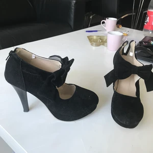 Klackskor Strl:38 - Klackskor Strl:38