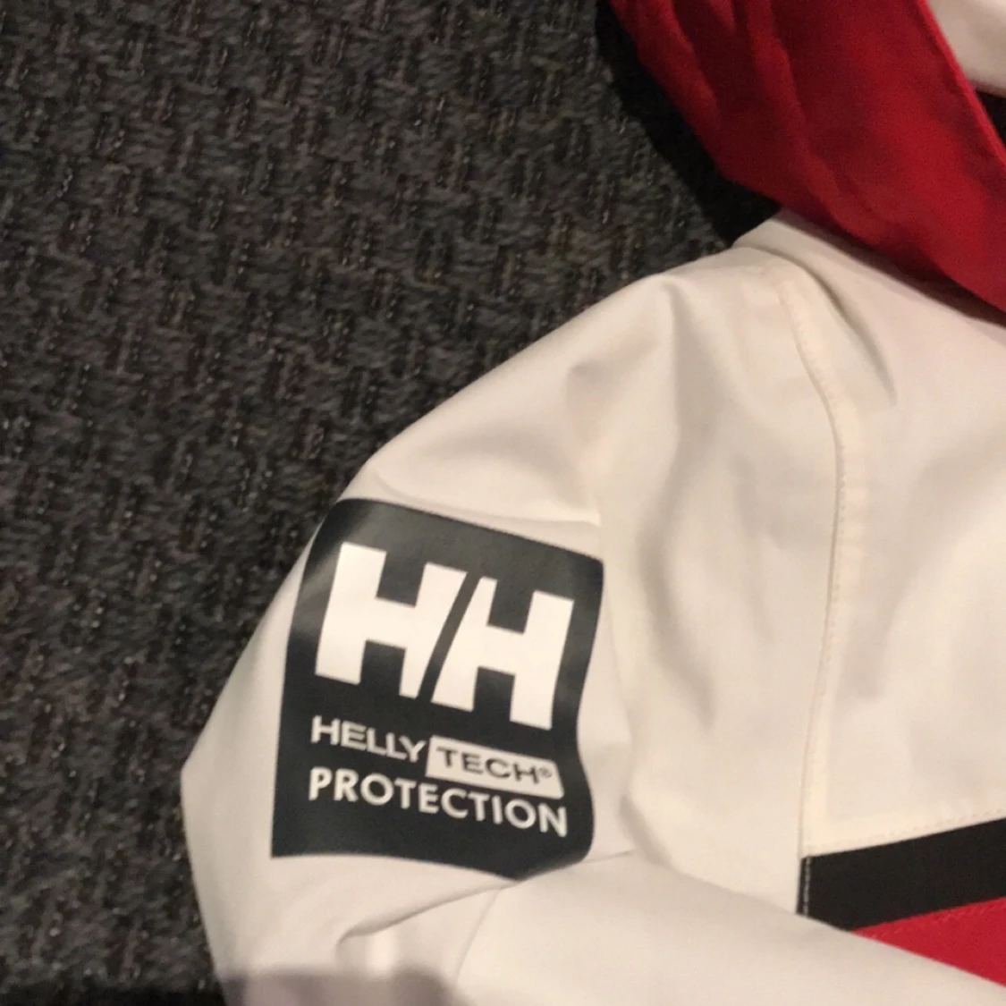 HH Helly Hansen jacka - 90