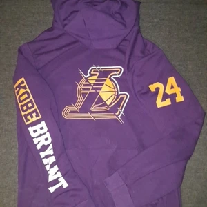 Lägg bud - JÄTTESNYGG  