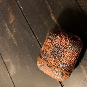 Fodra till airpod - Begagnad