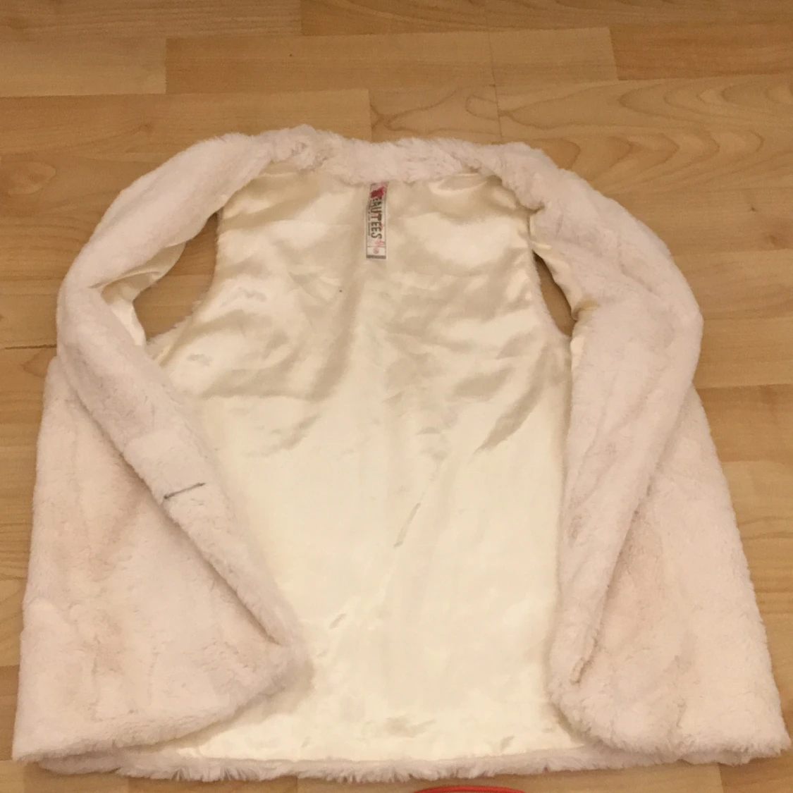 Jacka med skön material  - 91