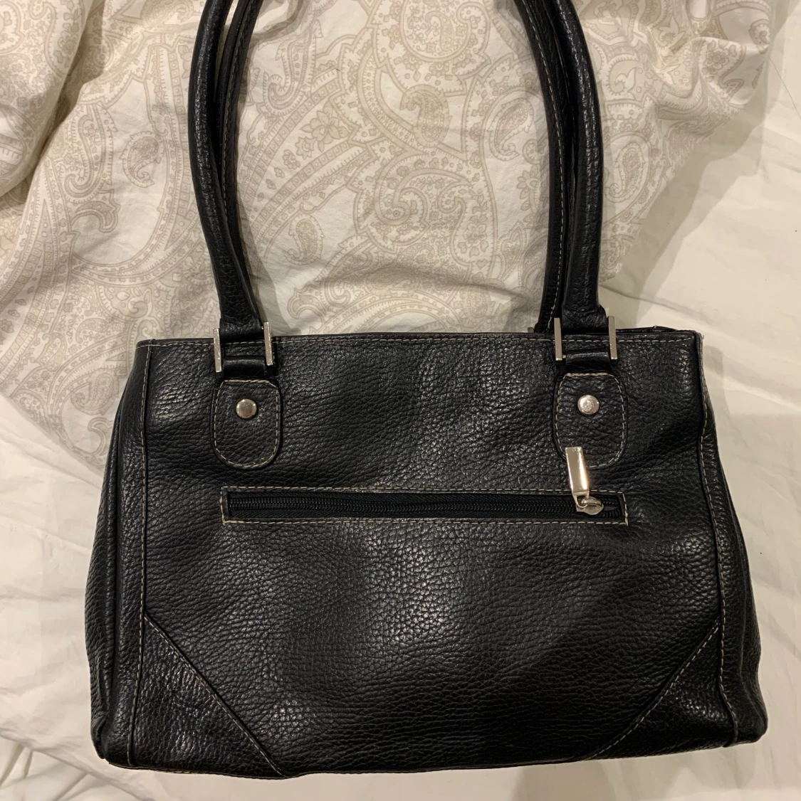 Svart axelväska  - 91