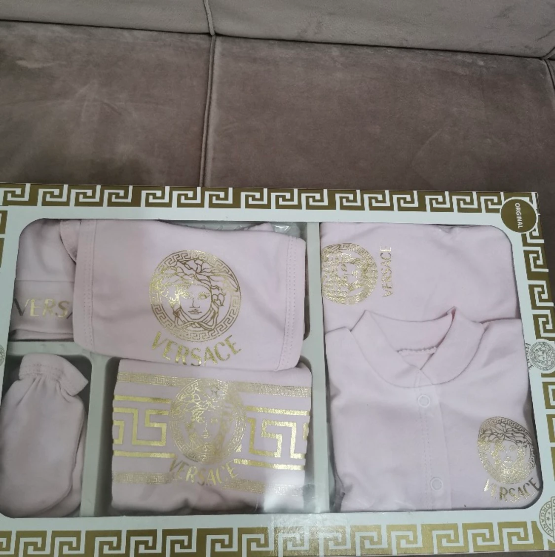 Märkes Babyboxar för ”nyfödda” - 91