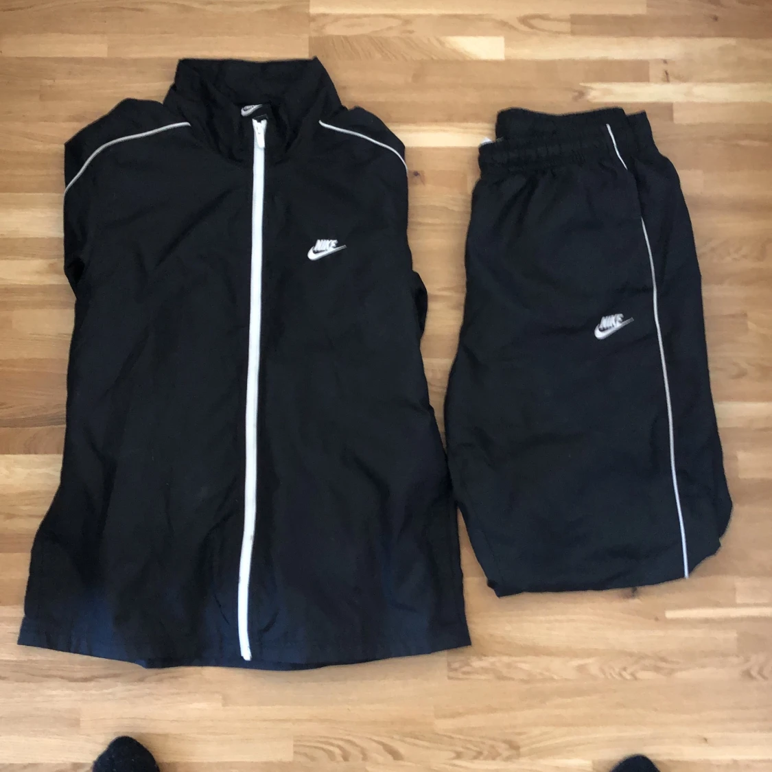 Nike Tracksuit - 90
