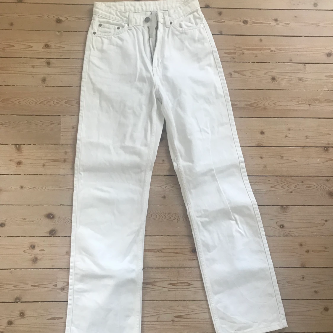 Weekday jeans row W25 L32 - 90