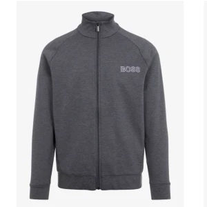 Hugo boss hoodie - Har ett slitage i armhålan