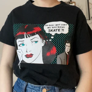 Thrasher t-shirt - T-shirt från thrasher köpt för ett tag sen. Väldigt bra skick. Passar storlek xs/s😌