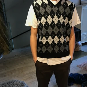 Rutig Väst  - En rutig väst 🤷‍♂️